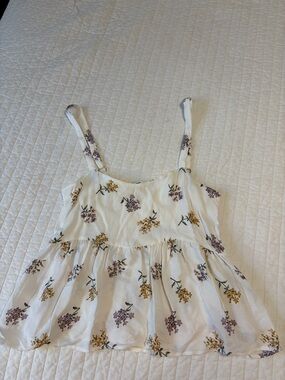 Hollister White Floral Tiered top with adjustable strap with